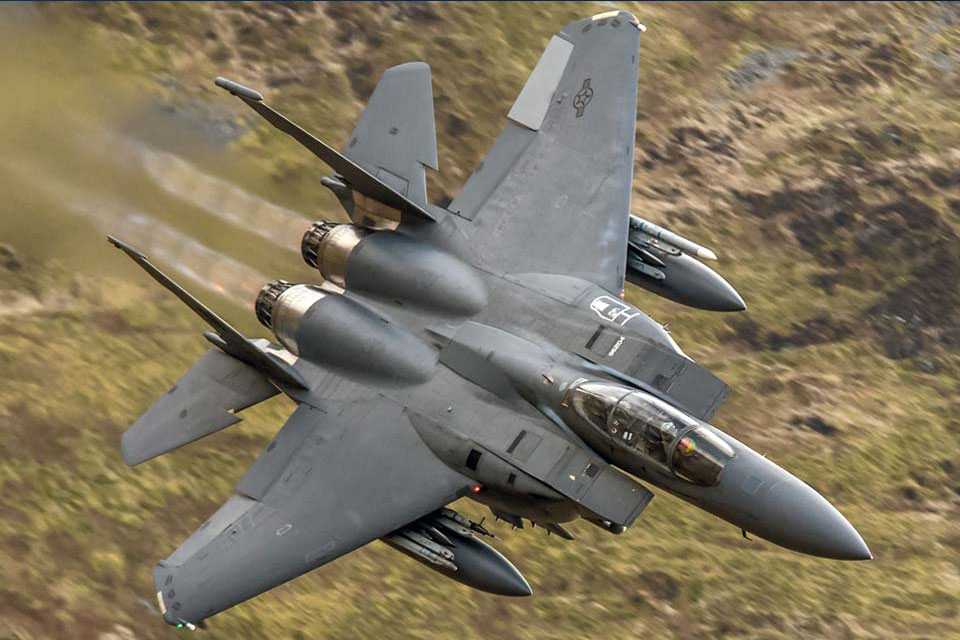 4_Boeing_F-15_Eagle2