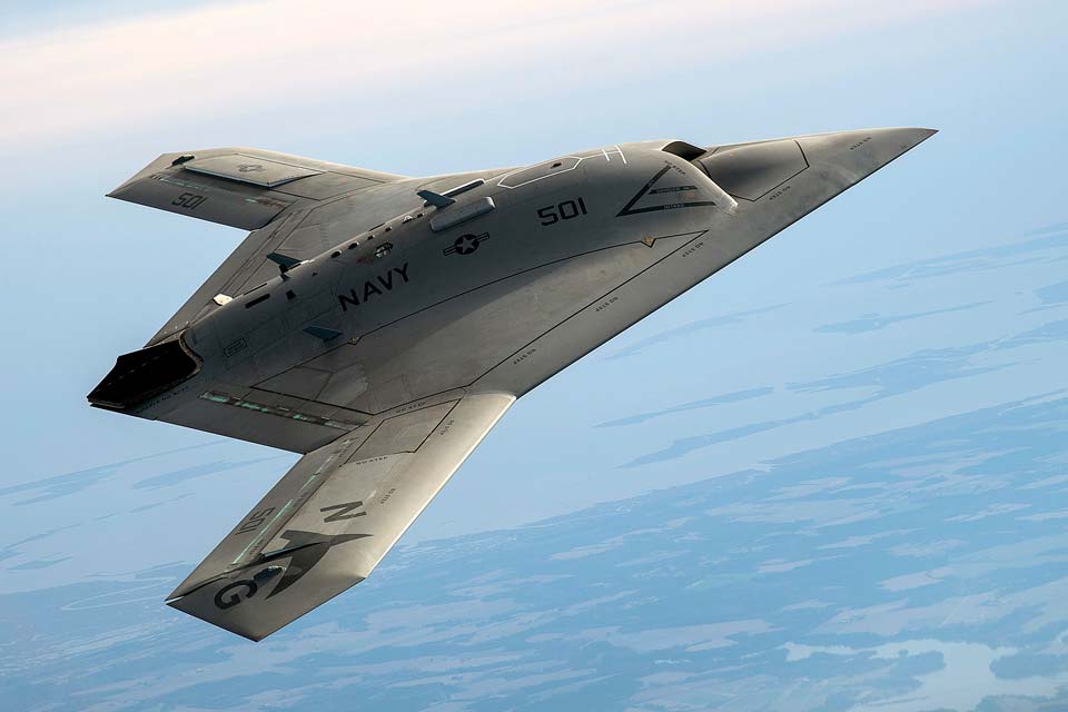 Northrop-Grumman-X-47B-Unmanned-Combat-Air-System2